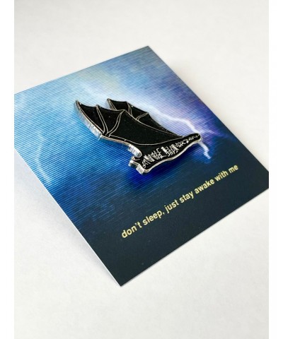 Annie Hamilton GLITTERY BAT PIN $11.45 Accessories